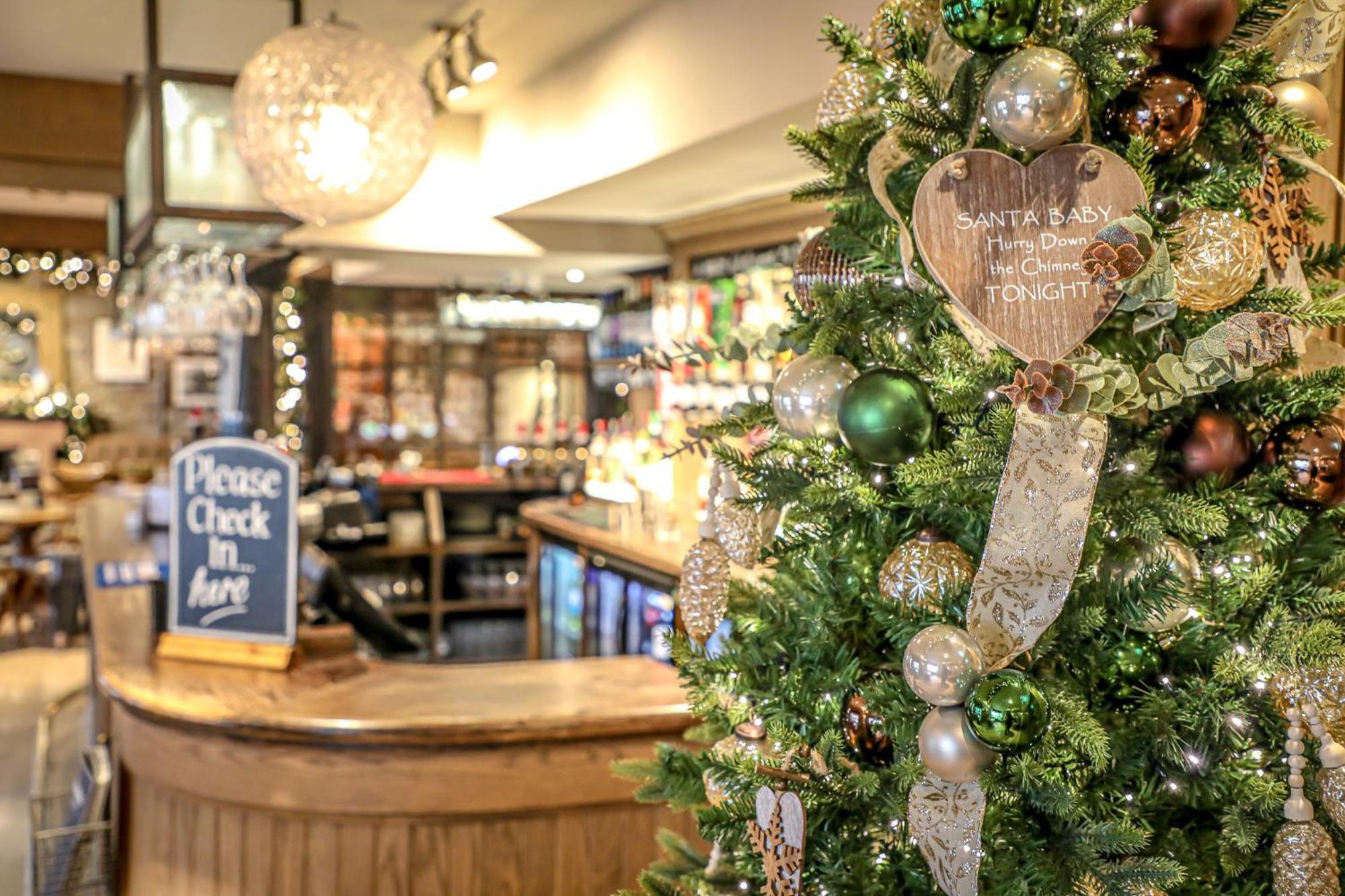 The Pooley Bridge Inn Екстер'єр фото
